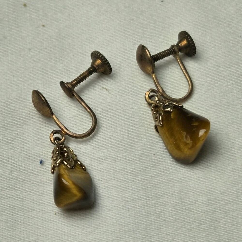 Vintage Tiger's Eye Dangle Drop‎ Earrings Gold Brown Screw Back Irregular Stone